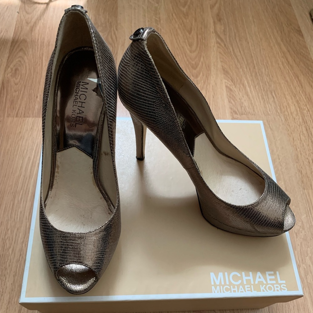 MICHAEL Michael Kors York Platform Peep Toe Heels